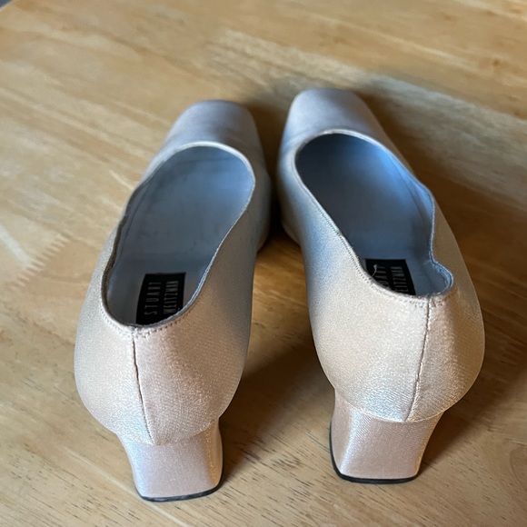 Stuart Weitzman vintage leather sole square toe shimmer Tan three inch heels 8.5 - Picture 3 of 5